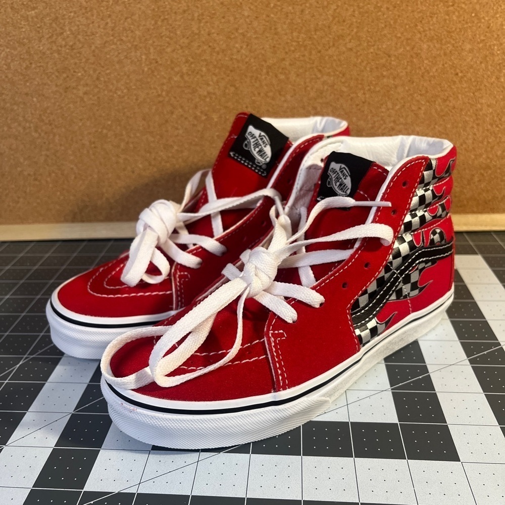 Vans Kids Red High-Top Sneakers
Brand new
NWOT - Picture 4 of 14